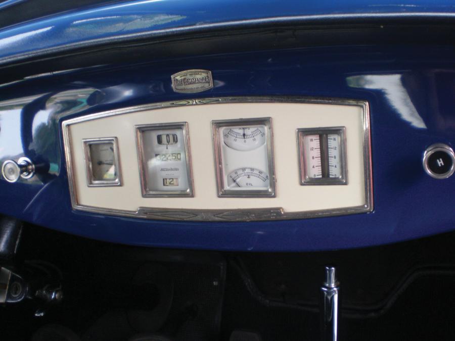  Studebaker GJ Commander 7-Passenger Touring 1929 года  (фото 8 из 12)